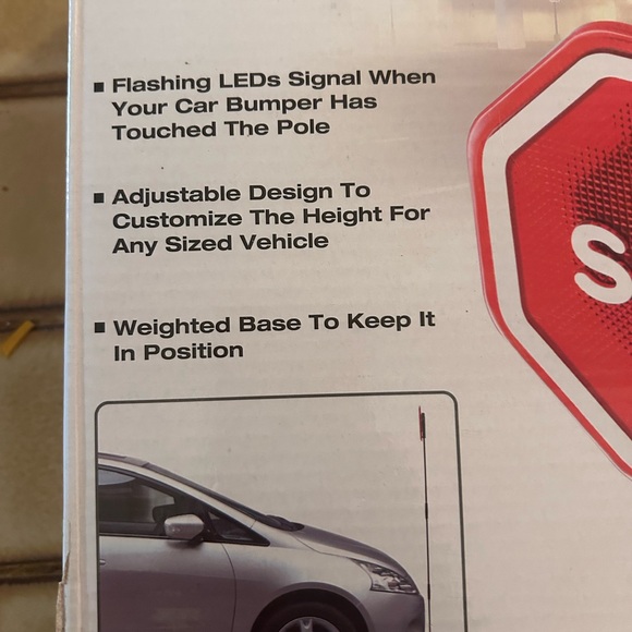 NWT. Stop sign with LED flashing lights - Picture 2 of 5